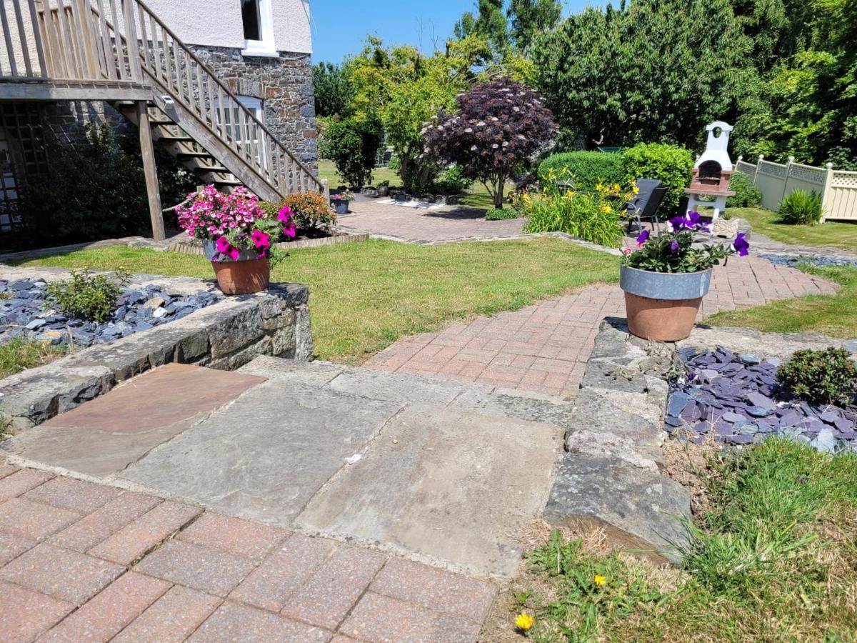 Llys Bach Apartment At Llys Aeron Aberaeron Kültér fotó
