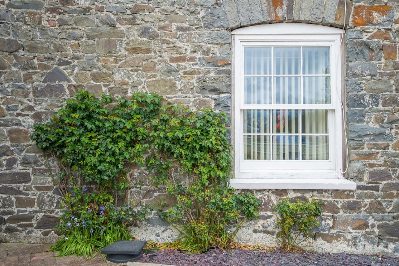 Llys Bach Apartment At Llys Aeron Aberaeron Kültér fotó