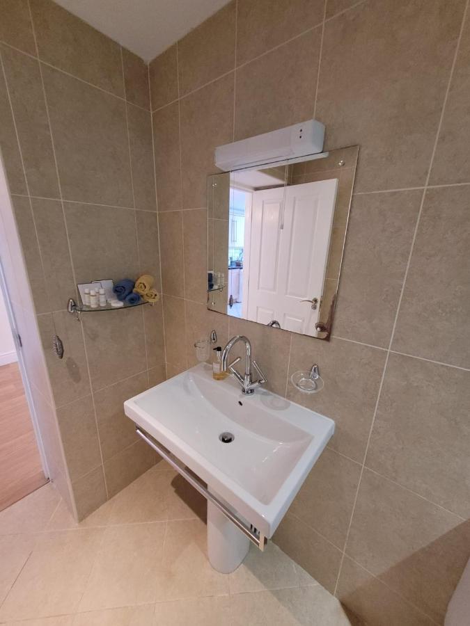 Llys Bach Apartment At Llys Aeron Aberaeron Kültér fotó